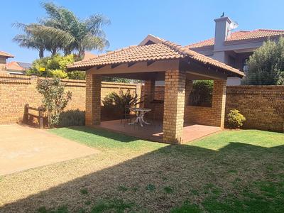 Townhouse For Rent in Kenleaf, Brakpan