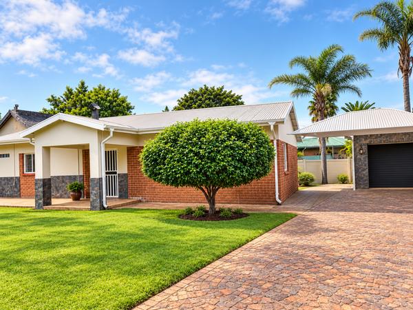 House For Sale in Dal Fouche, Springs
